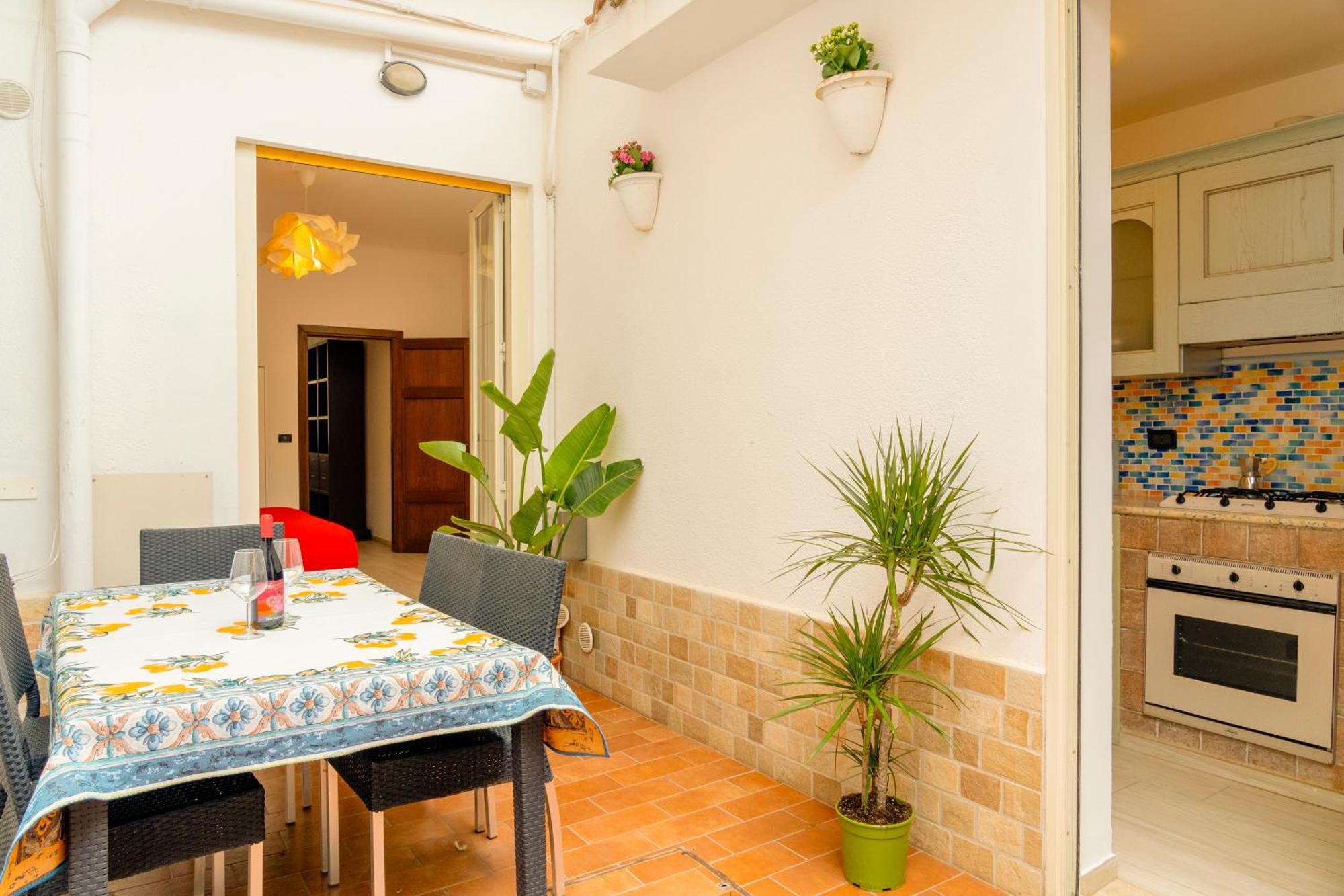 Casa Relax Mondello Apartment ภายนอก รูปภาพ